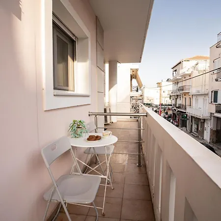 Sunny Apts & By 
