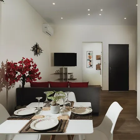 Apartment Sunny Apts & By 