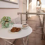 Апартаменты Sunny Apts & By 